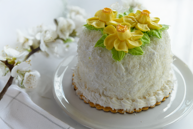 Online Cake Order - Lemon Coconut Torte